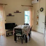 Beach Apartment Kompleksi Lura 1