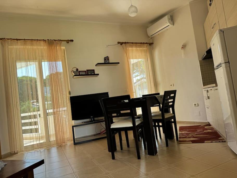 Kompleksi Lura 1 * Durres